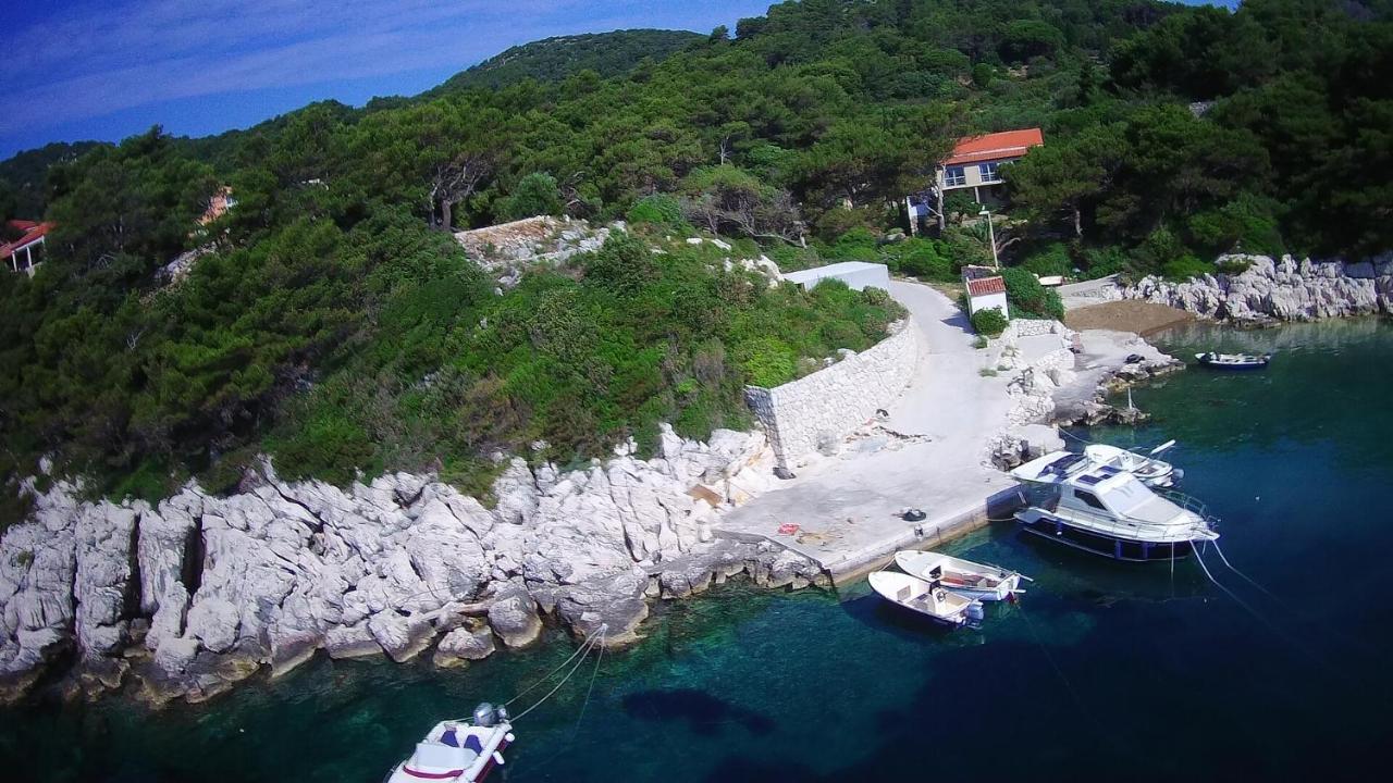 Villa Franic サプルナラ エクステリア 写真