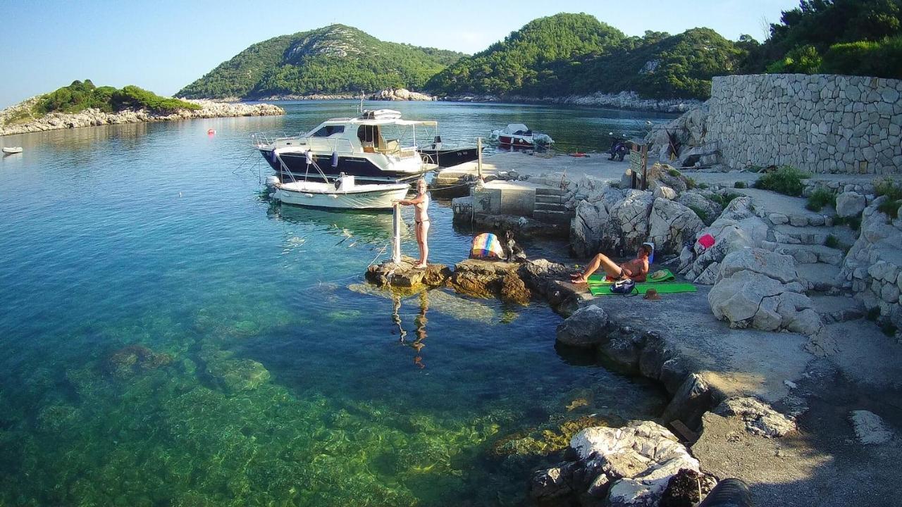 Villa Franic サプルナラ エクステリア 写真