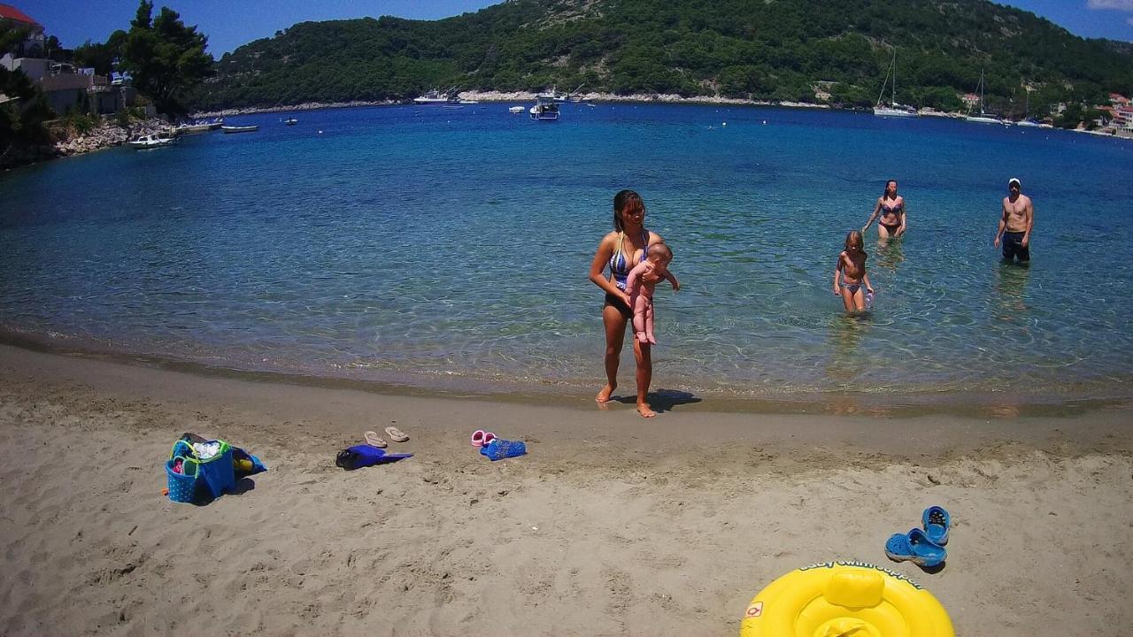 Villa Franic サプルナラ エクステリア 写真