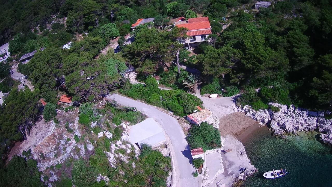 Villa Franic サプルナラ エクステリア 写真